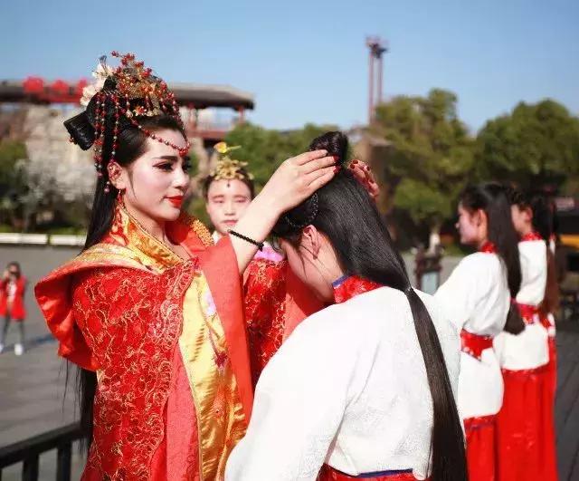 三月三上巳｜暮春祓禊、女儿及笄，让我们重拾旧时风雅