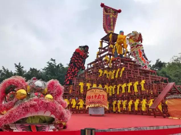 春秋淹城龙狮队,个个都是狠角色~很厉害的角色啊!