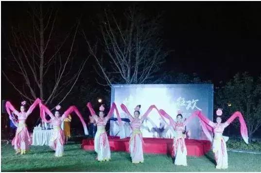 嗨一夏|星河澜月湾•淹城春秋乐园篝火帐篷节狂欢落幕!