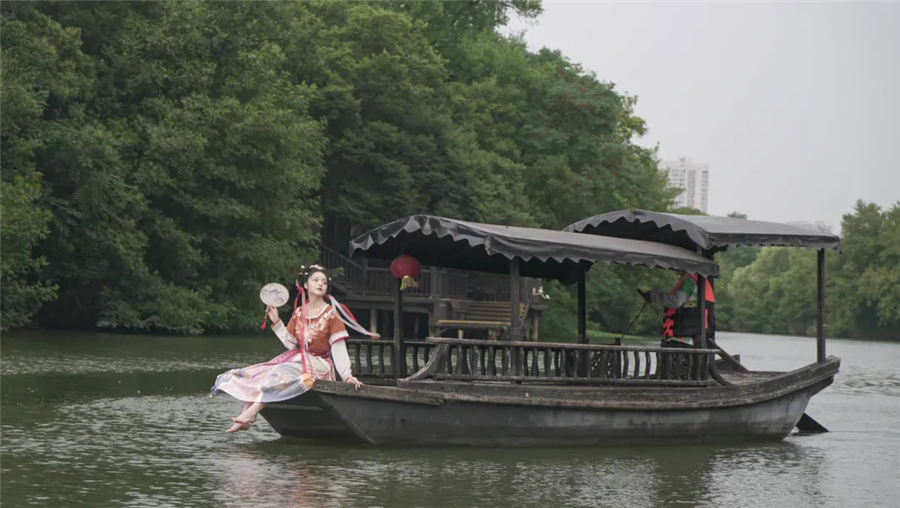 盛夏雅事!古代大王同款,这个低5度的避暑美地藏不住啦~