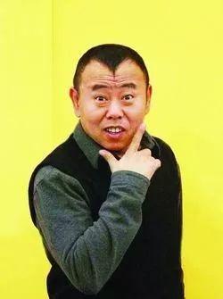 有些人脱贫,有些人脱单,可有些人正在脱发