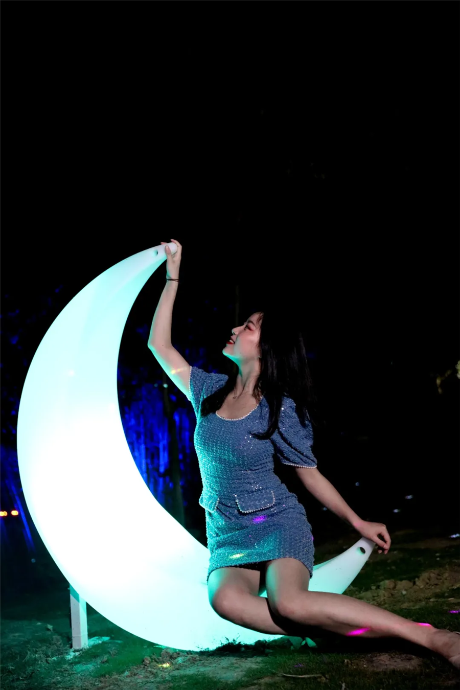 这个夏天,想和你夜游动物园