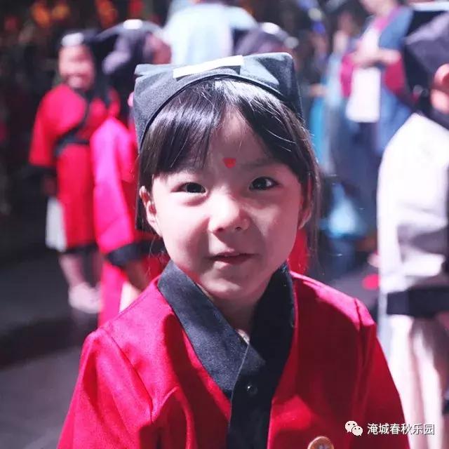 「致敬经典 回归传统」淹城春秋乐园儿童开笔礼已上线!