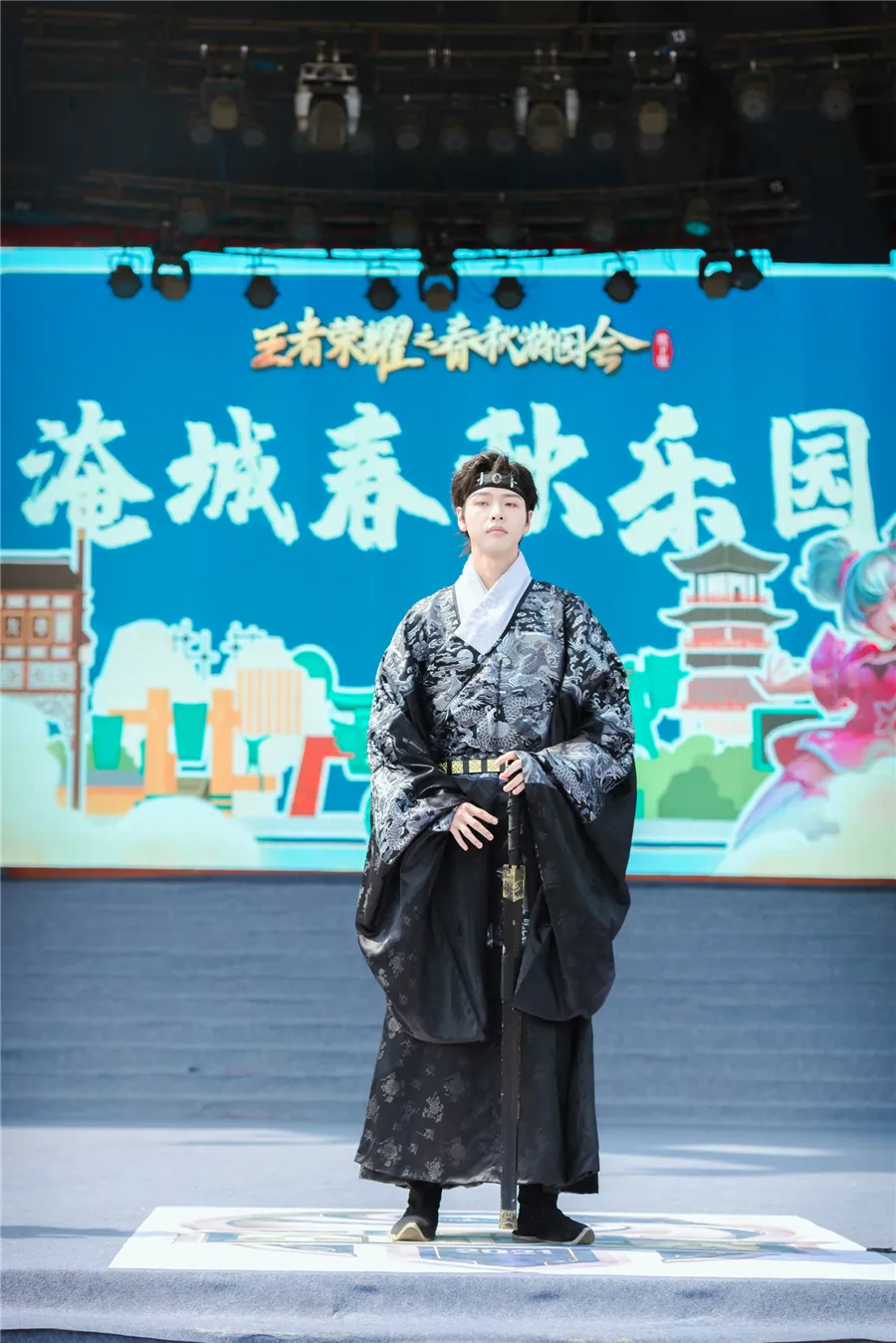 淹城春秋乐园正当红 带动国内文化旅游消费新热潮