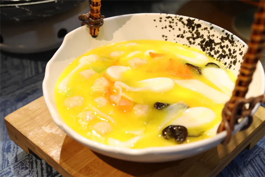 初冬雅聚七雲天,与新派本帮菜来一场味蕾奇遇