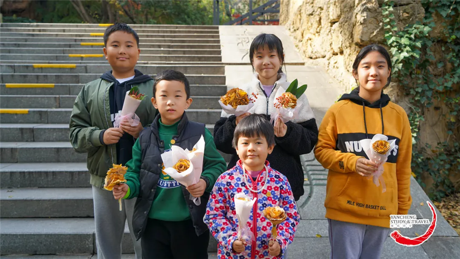 谁还没买?!四季欢乐 一张年卡轻松搞定→