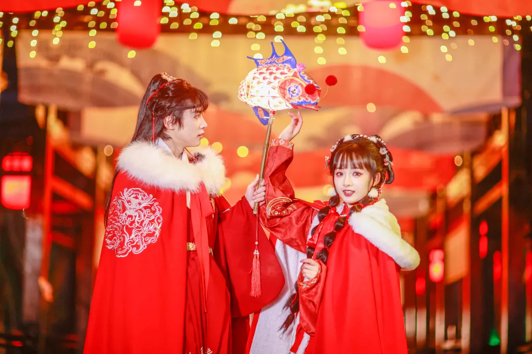 情人节遇元宵 解锁双倍中式浪漫 赏灯、看戏、夜游古城……
