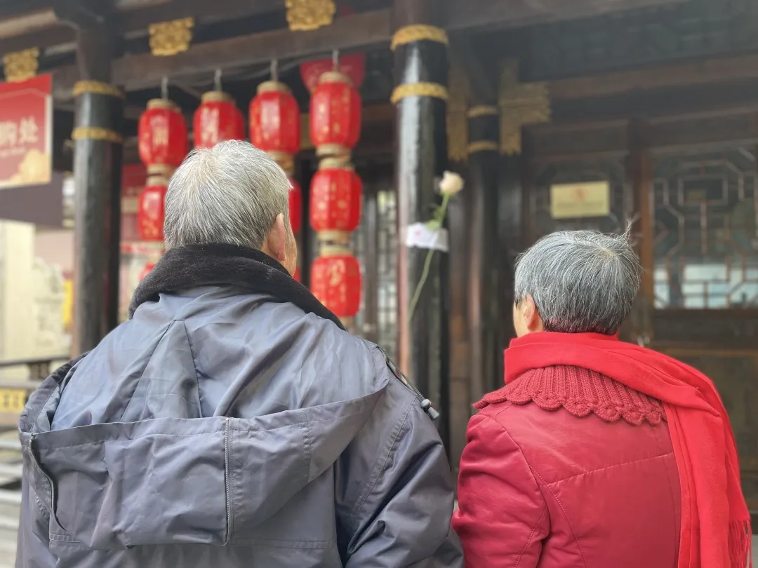 情人节遇元宵 解锁双倍中式浪漫 赏灯、看戏、夜游古城……