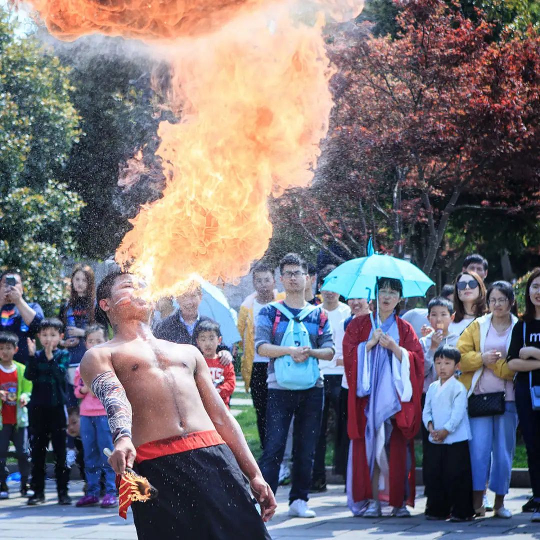 古城和郊野 我想要睡进夏天里