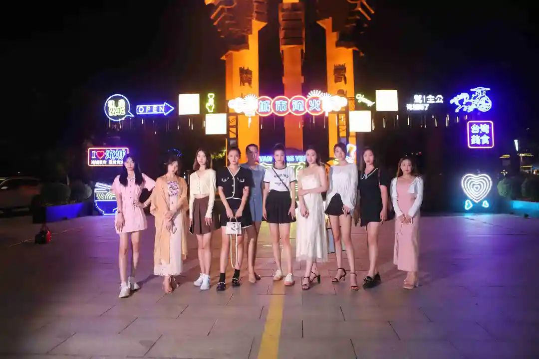 夜水狂欢 | 别闷在家啦！一起去“撒泼”吧