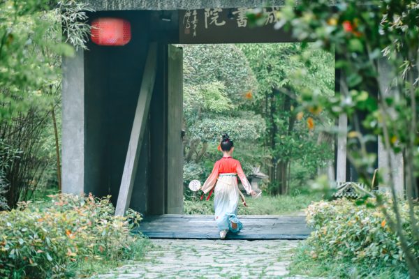 古城踏青 | 闯入江南的彩色画卷里