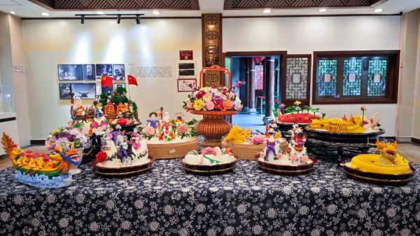 【展览预告】“巧手堆花颂祖国”糕团堆花精品展