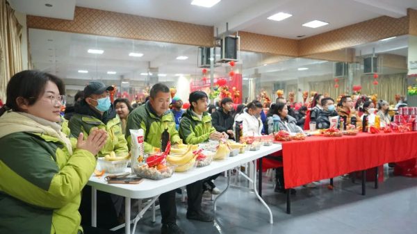 春秋淹城旅游区开展“新春送温暖,爱心慰问行”活动